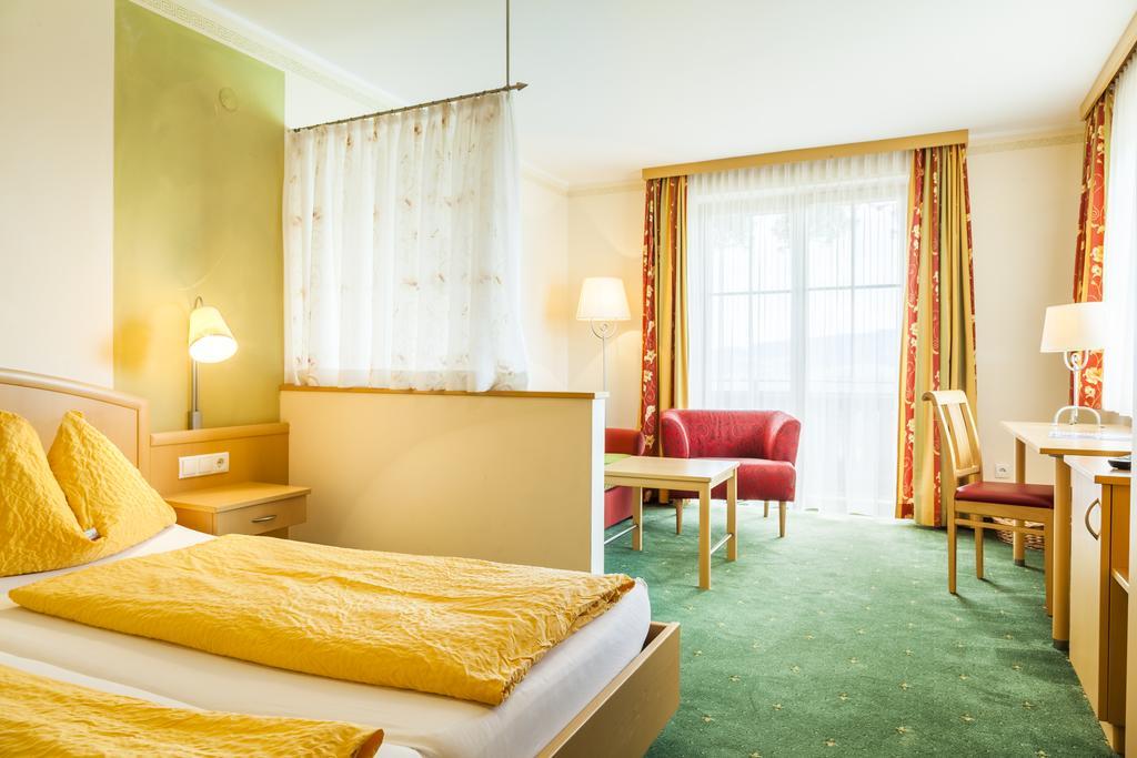 Villa Stiedlbauerhof à Seeham Extérieur photo
